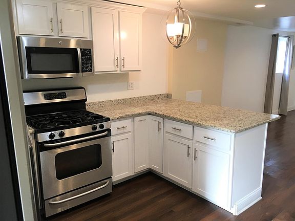 2nd image of 1547 S 57th Ave #Bw