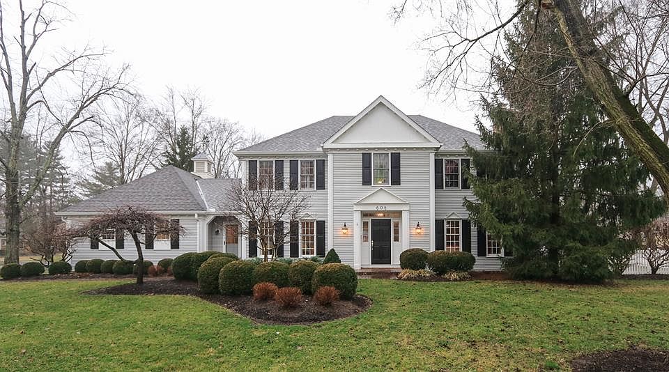 1st image of 808 Elm Ave
