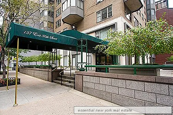 Sold by essential NEW YORK Real Estate | media 6