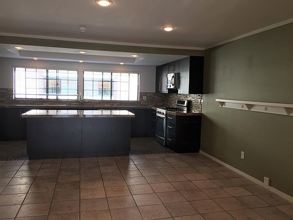 Kitchen and dinning room