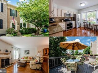 5177 Glen Meadow Dr, Centreville, VA 20120