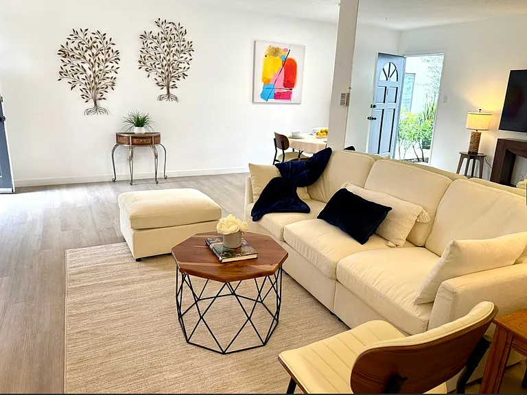 3361 Bagley Ave #1 — Photo 2