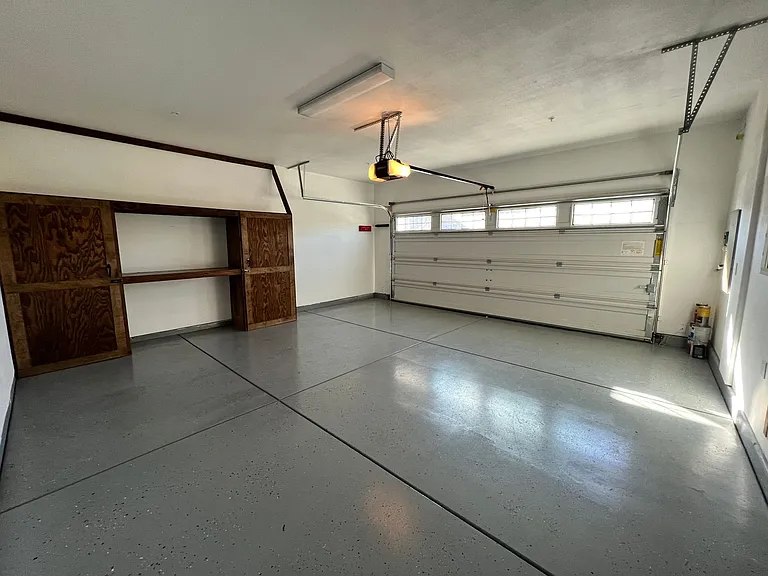 2137 La Vona Ave — Photo 19