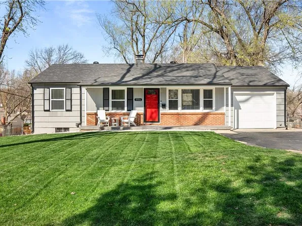 3306 S Grand Ave, Independence, MO 64055