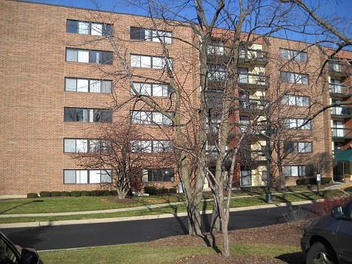 1st image of 1800 Huntington Blvd APT 304