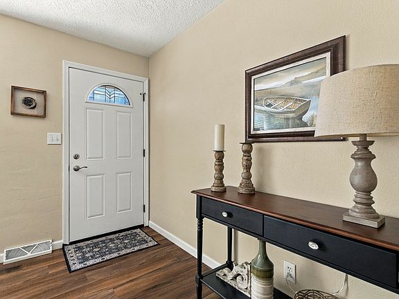 5th image of 2813 9th St