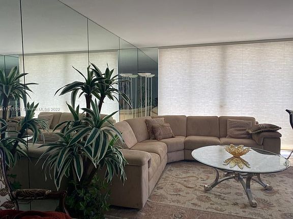 4th image of 3500 Mystic Pointe Dr APT 2608