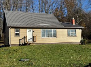 204 Sanford Rd, Franklin, PA 16323