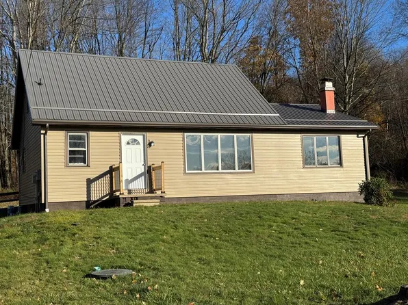 204 Sanford Rd, Franklin, PA 16323