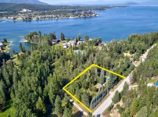 4395 Lakeshore Dr, Sagle, ID 83860