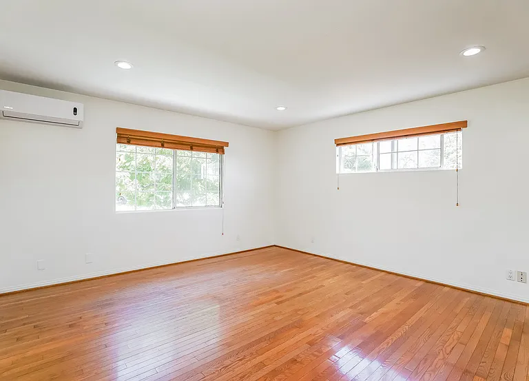 522 Washington St #522 — Photo 11