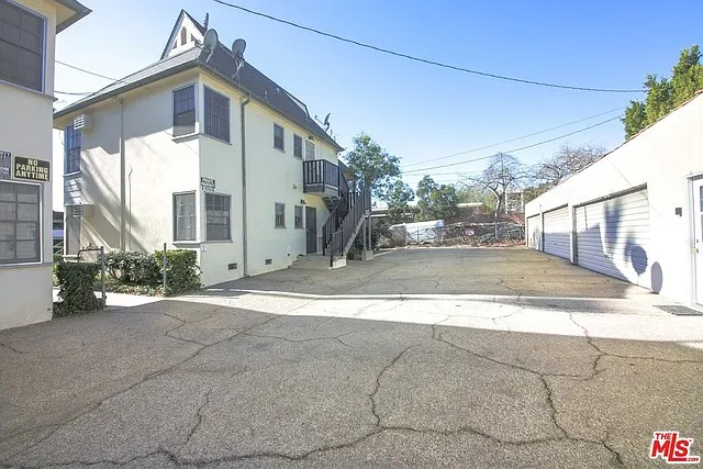601 Glenwood Rd #B — Photo 8