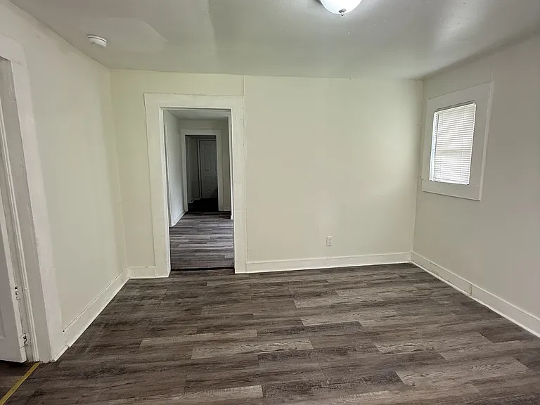 3729 Pine Ave SW — Photo 2