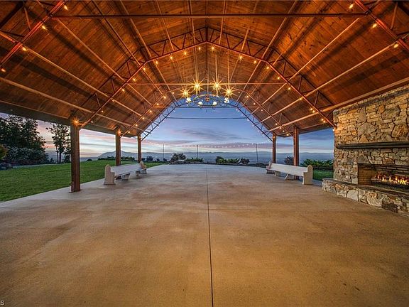 3rd image of 6572 Burkemont Rd