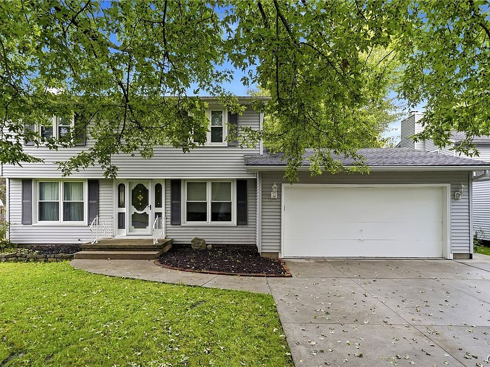1st image of 101 Park Lane Cir