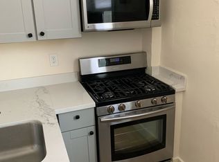 2317 San Pablo Ave APT 3, Oakland, CA