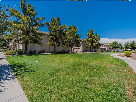 2nd image of 5204 W Albeniz Pl