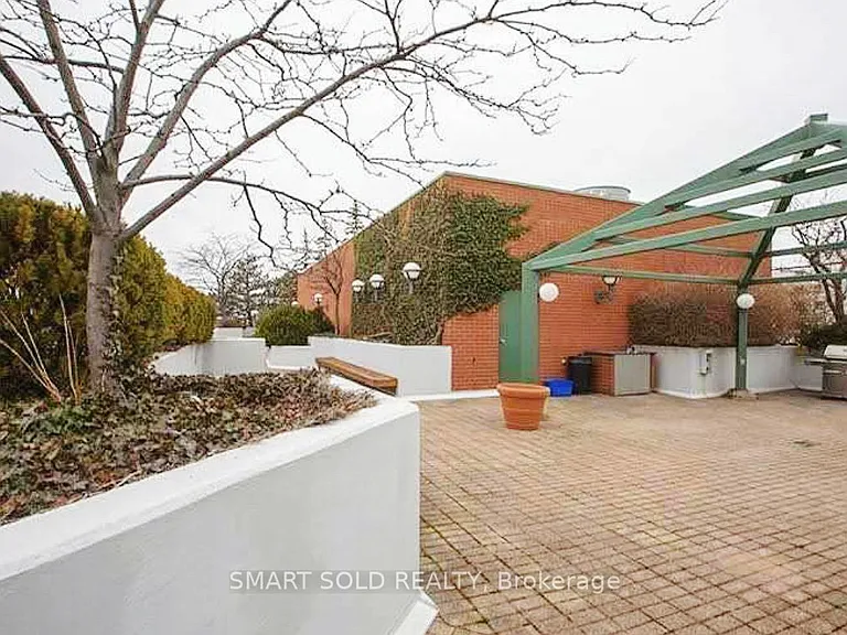 95 Prince Arthur Ave #711 — Photo 22