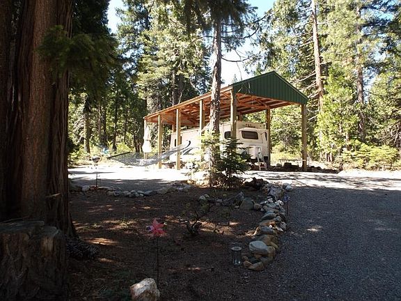 3rd image of 1770 Yellow Pine Trl