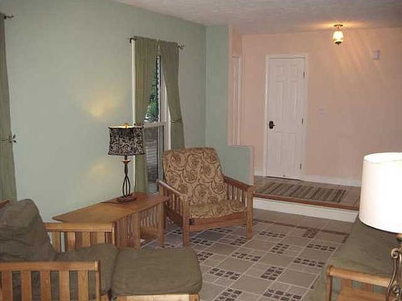 5th image of 1924 Elba Dr