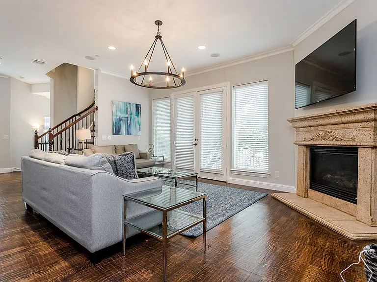 3817 Bowser Ave #C — Photo 23