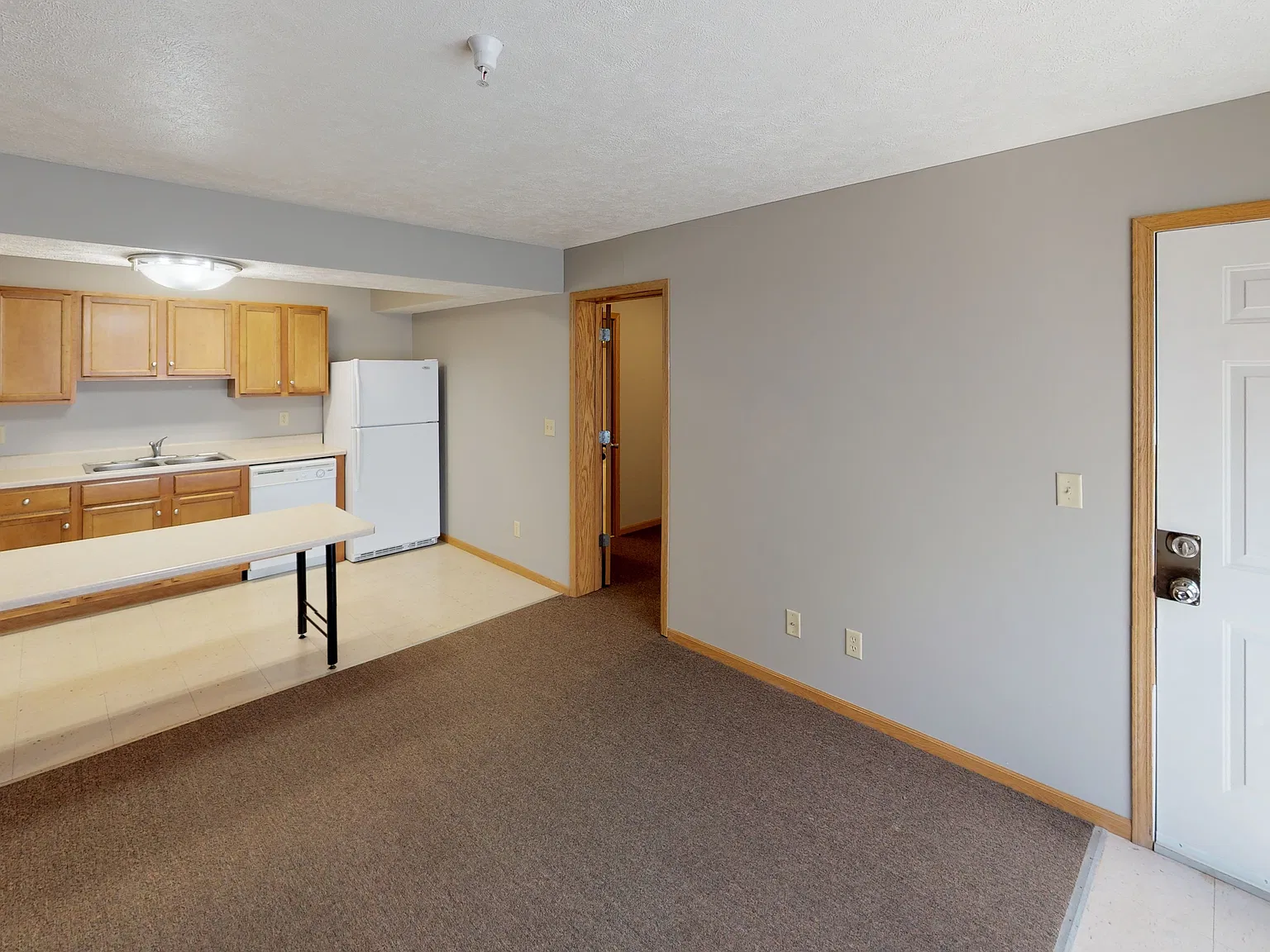 Westridge Apartments - 2102 — Photo 2
