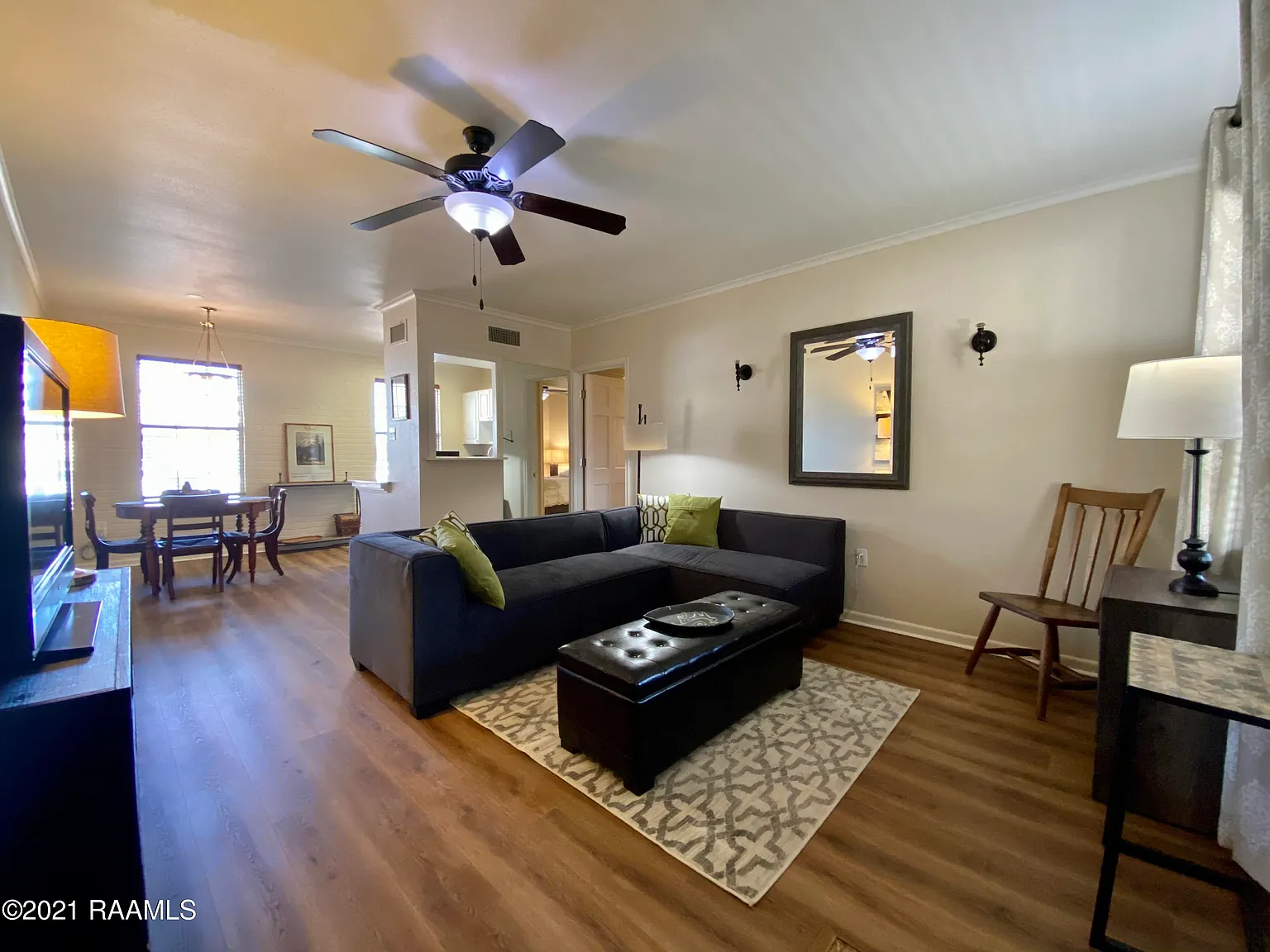 1 bed, 581 sqft, $1,200 — Photo 4