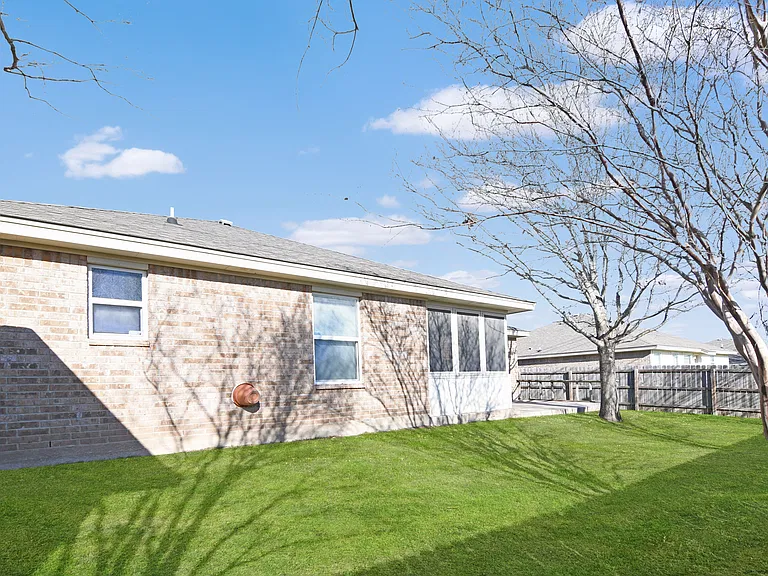 7207 Freedom Dr — Photo 22