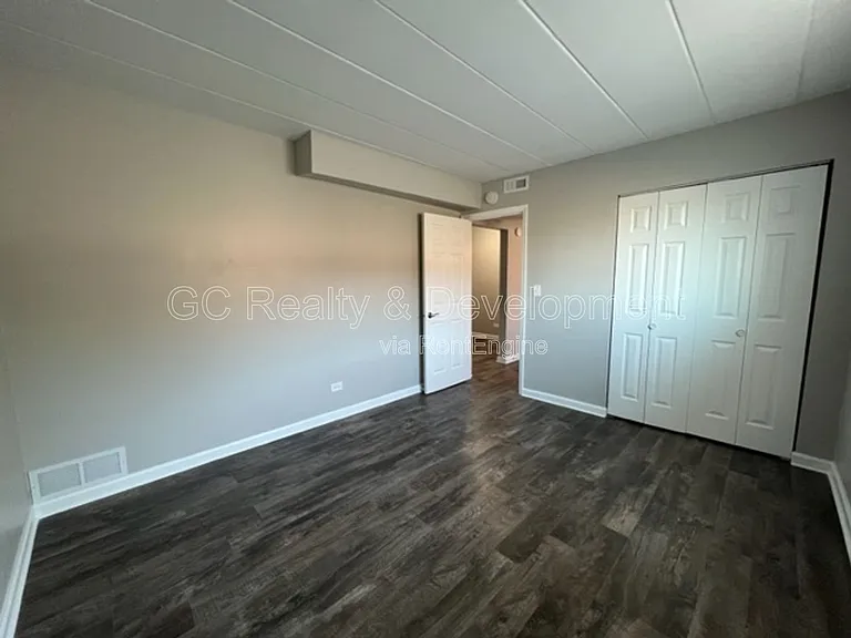 324 E Wilson Ave #C — Photo 9
