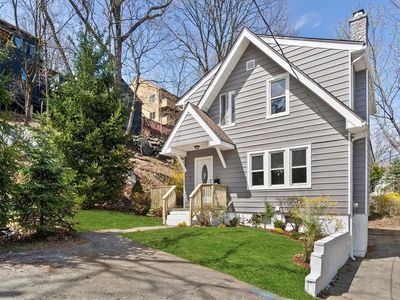 5 Saunders Street, Hastings On Hudson, NY, 10706