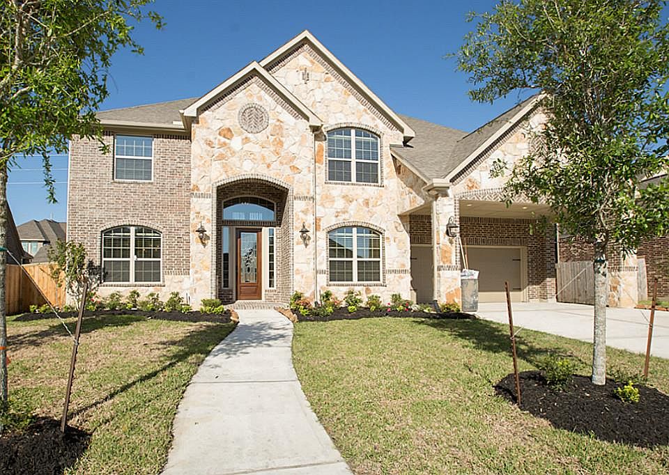 1st image of 11726 Heights Trail Ln