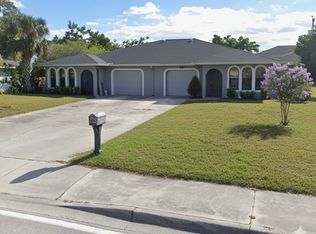 634 Hancock Bridge Pkwy, Cape Coral, FL 33990