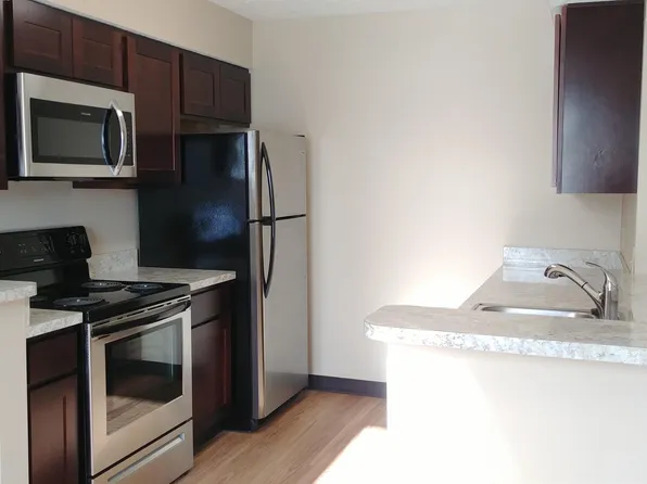 1315 High St #208, Wadsworth, OH 44281