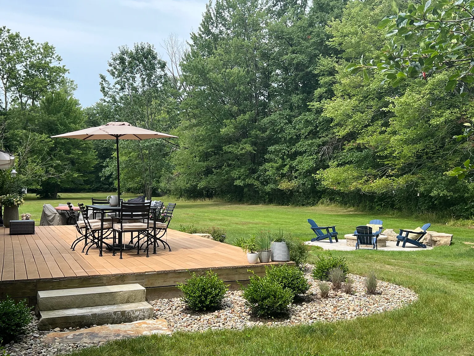 3 bed, 1392 sqft, $4,250 — Photo 2