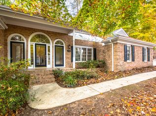 3909 Westwood Pl, Raleigh, NC 27613