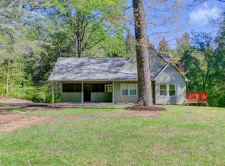 464 Robertsville Rd, Oak Ridge, TN 37830