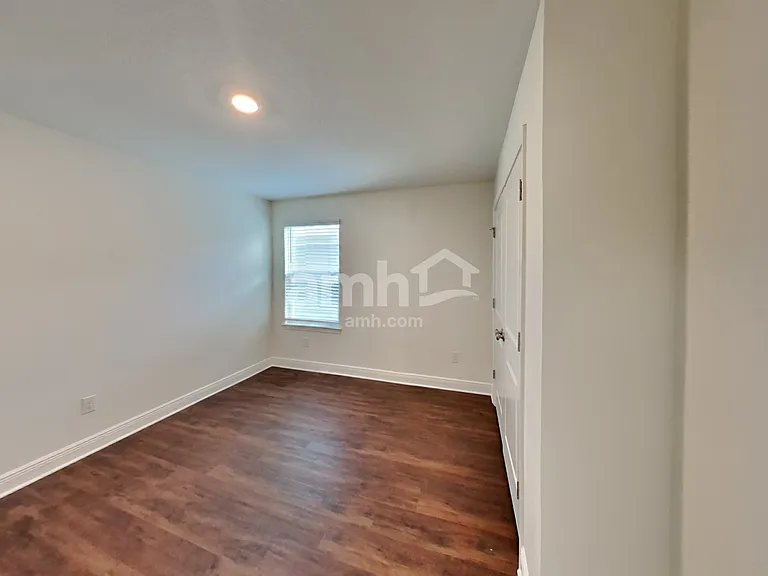 22477 Bellini Cir — Photo 23