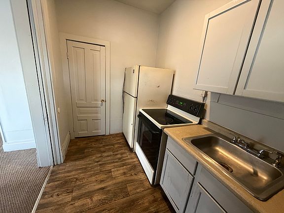 3rd image of 1137-1 N Walnut St