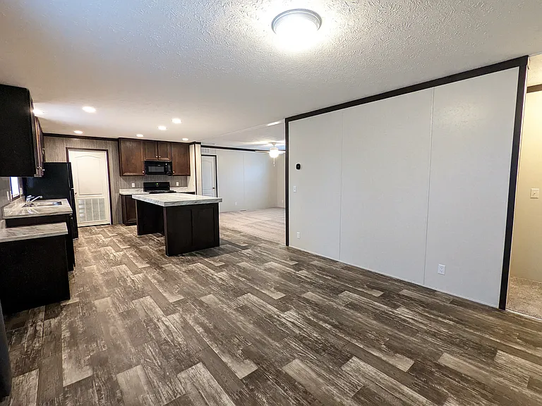 177 Daisy Dr — Photo 12