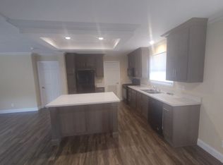 2201 E Macarthur Rd #F-04, Wichita, KS 67216