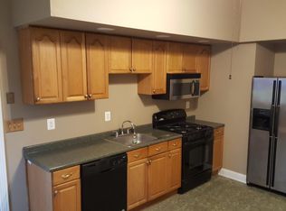 215 N Burlington St, Gloucester City, NJ 08030