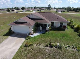 1618 NE 35th St, Cape Coral, FL 33909