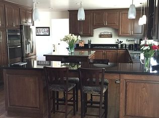 15529 Golden Star Ave, Riverside, CA 92506