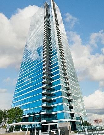 3rd image of 425 1st St Unit 0902