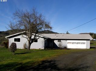 4205 Del Rio Rd, Roseburg, OR 97471