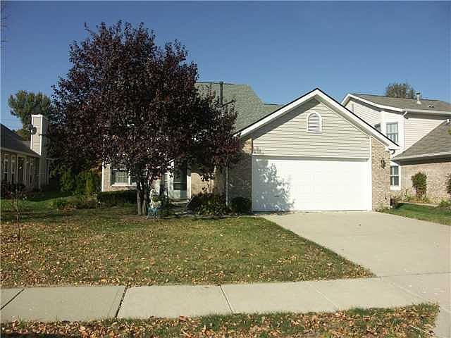 1st image of 7336 Brackenwood Cir