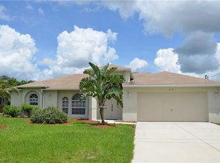 213 Manatee St, Fort Myers, FL 33913