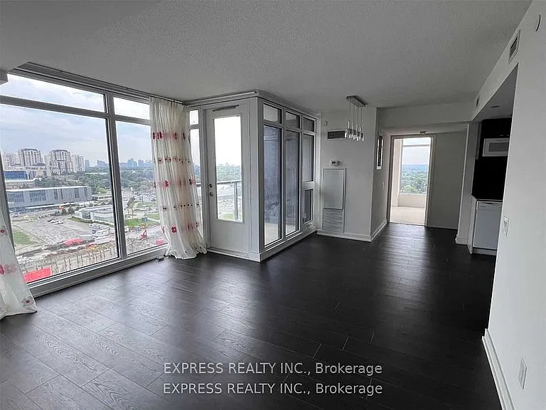 72 Esther Shiner Blvd #1907 — Photo 7