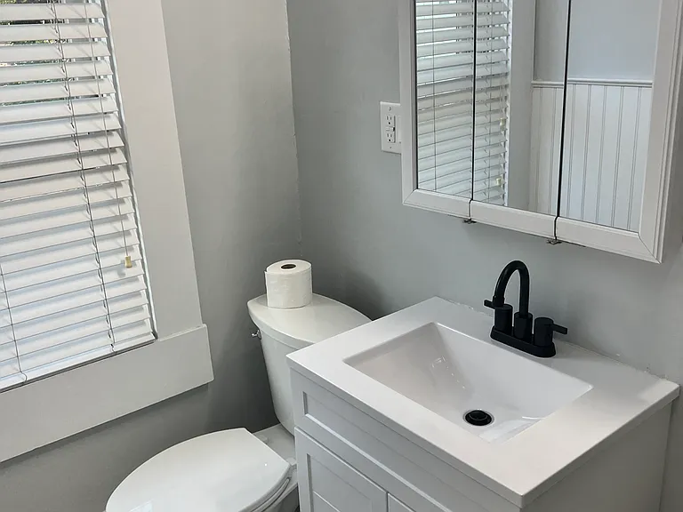143 E 4th Ave #143 — Photo 16