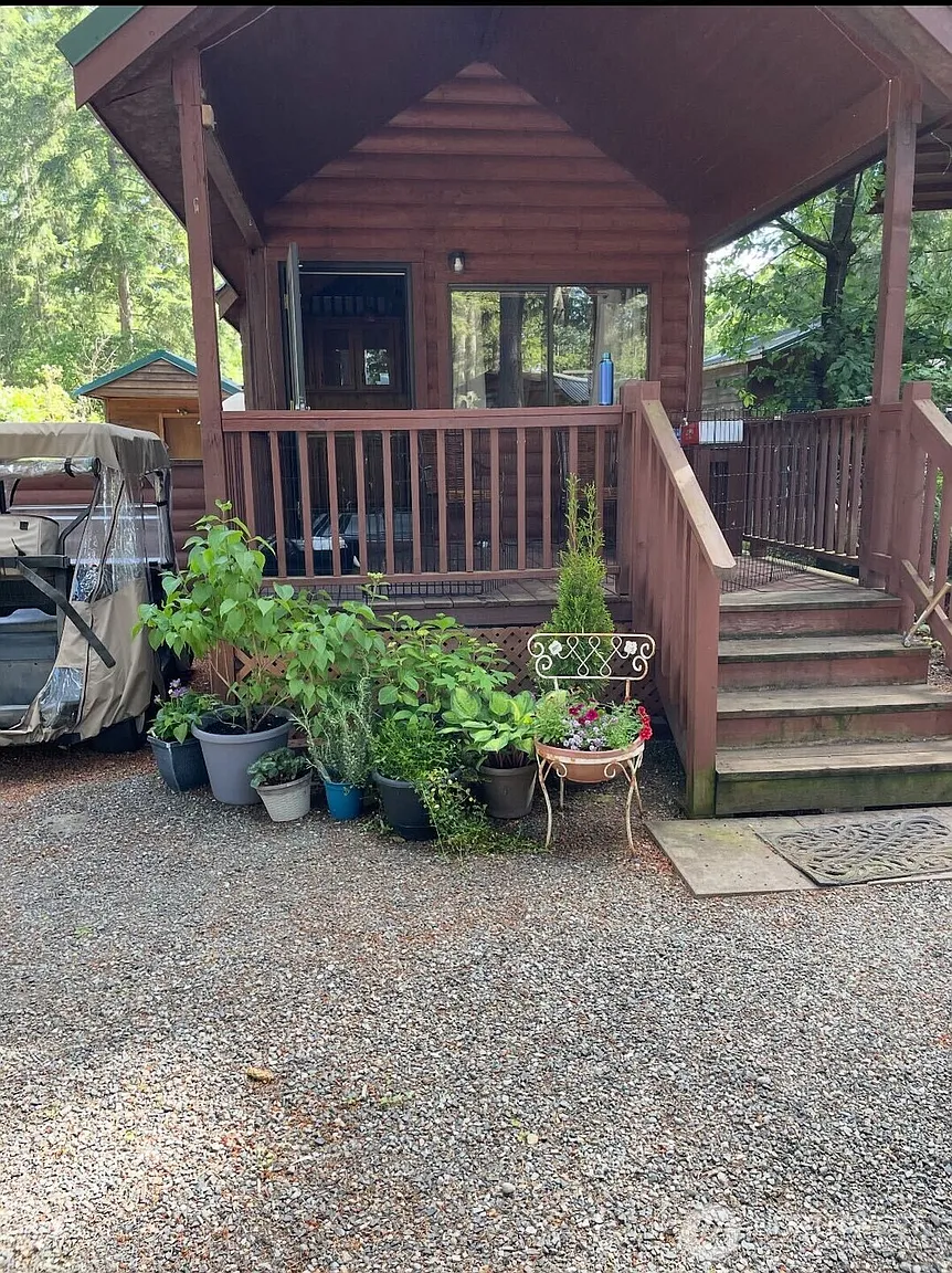 1546 Reservation Road SE #66 photo 1